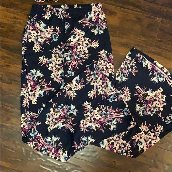 Pants set - Picture 2 of 2